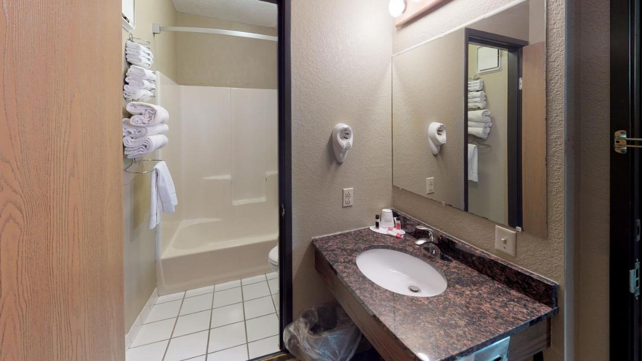Hotel Super 8 By Wyndham Glencoe Exterior foto